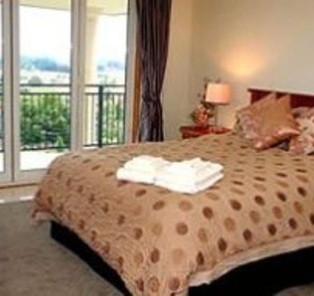 Angel Luxury Lodge Blenheim Room photo